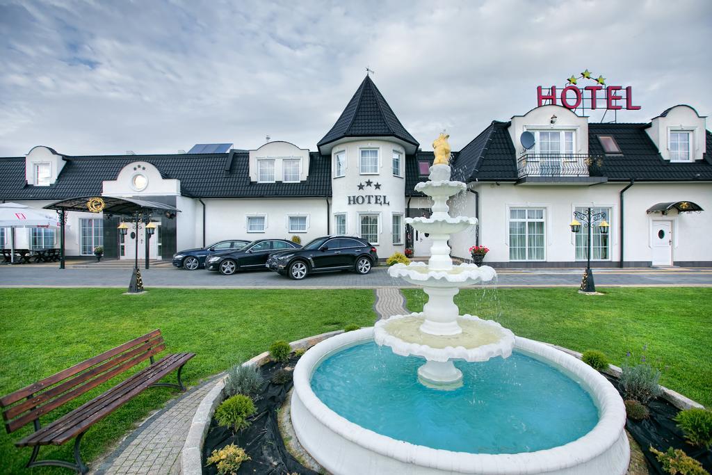 Hotel Campari Góra Motyczna Extérieur photo